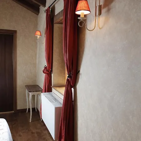 乡村民宿 欧普兰提奥酒店